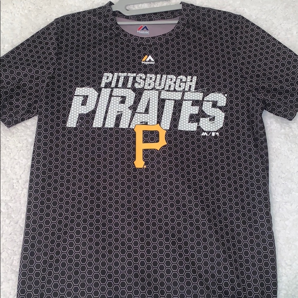 Pittsburgh pirates t shirt
